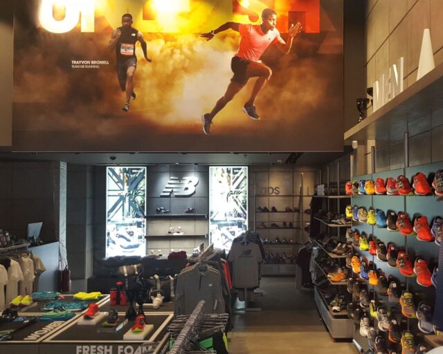 Ανακαίνιση & Διακόσμηση Καταστήματος New Balance στο The Mall Athens