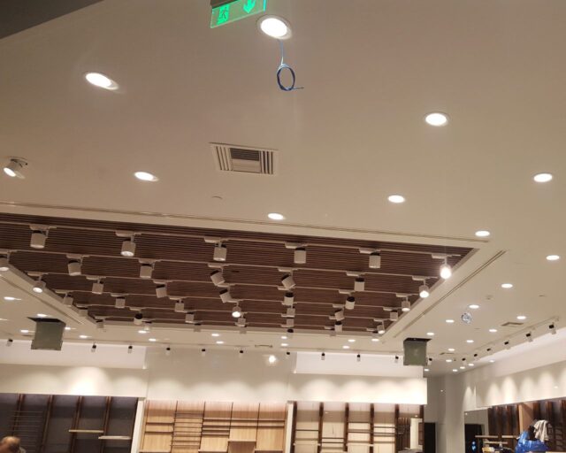 Κατασκευή Νέο Κατάστημα Parabita στο Smart Park
