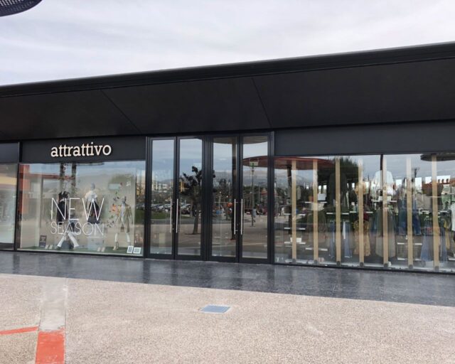 Κατασκευή Νέου Καταστήματος Attrattivo στο Smart Park