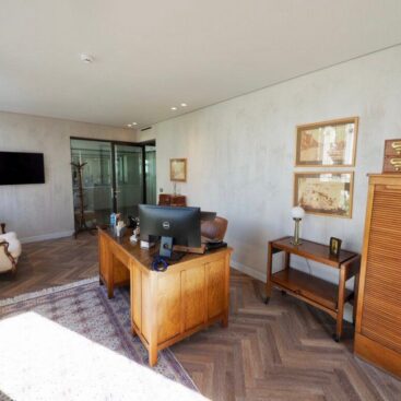 Max Mara. Ανακαίνιση & Διακόσμηση Εσωτερικών & Εξωτερικών Χώρων Εμπορικών Κέντρων, Εκθεσιακών Περιπτέρων.