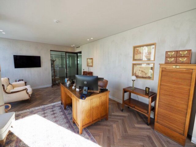 Max Mara. Ανακαίνιση & Διακόσμηση Εσωτερικών & Εξωτερικών Χώρων Εμπορικών Κέντρων, Εκθεσιακών Περιπτέρων.