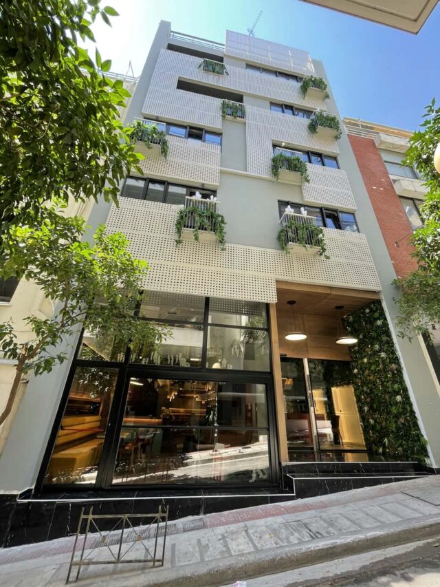 Ξενοδοχείο - Κολωνάκι. Ανακαίνιση & Διακόσμηση Εσωτερικών & Εξωτερικών Χώρων Εμπορικών Κέντρων, Εκθεσιακών Περιπτέρων.